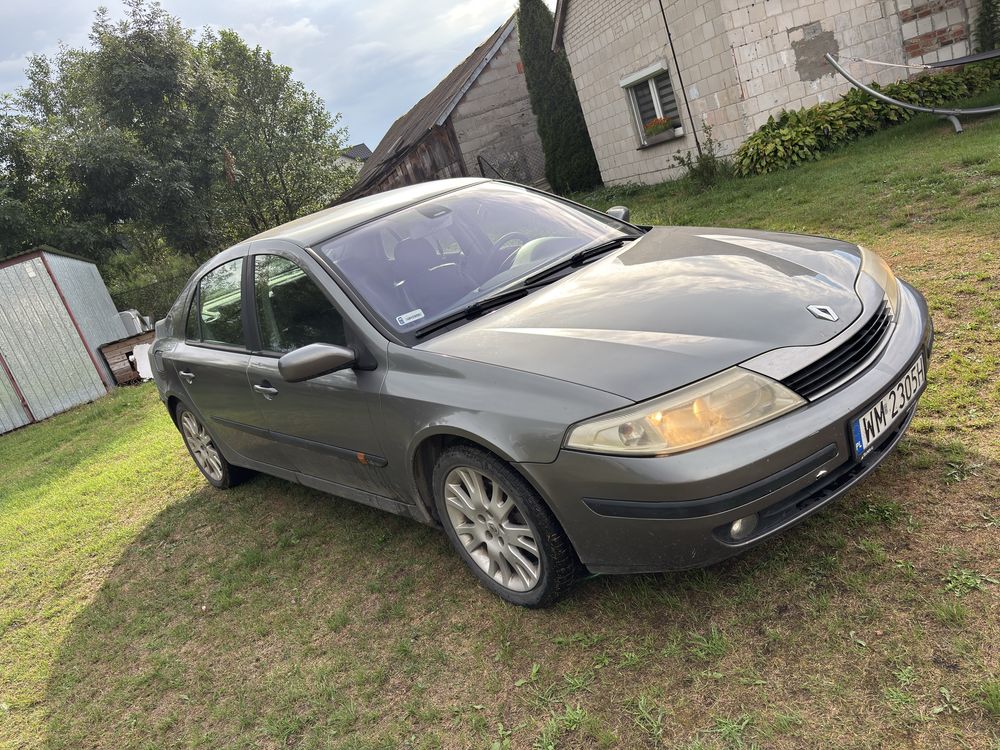 Laguna II 1.8 benzyna