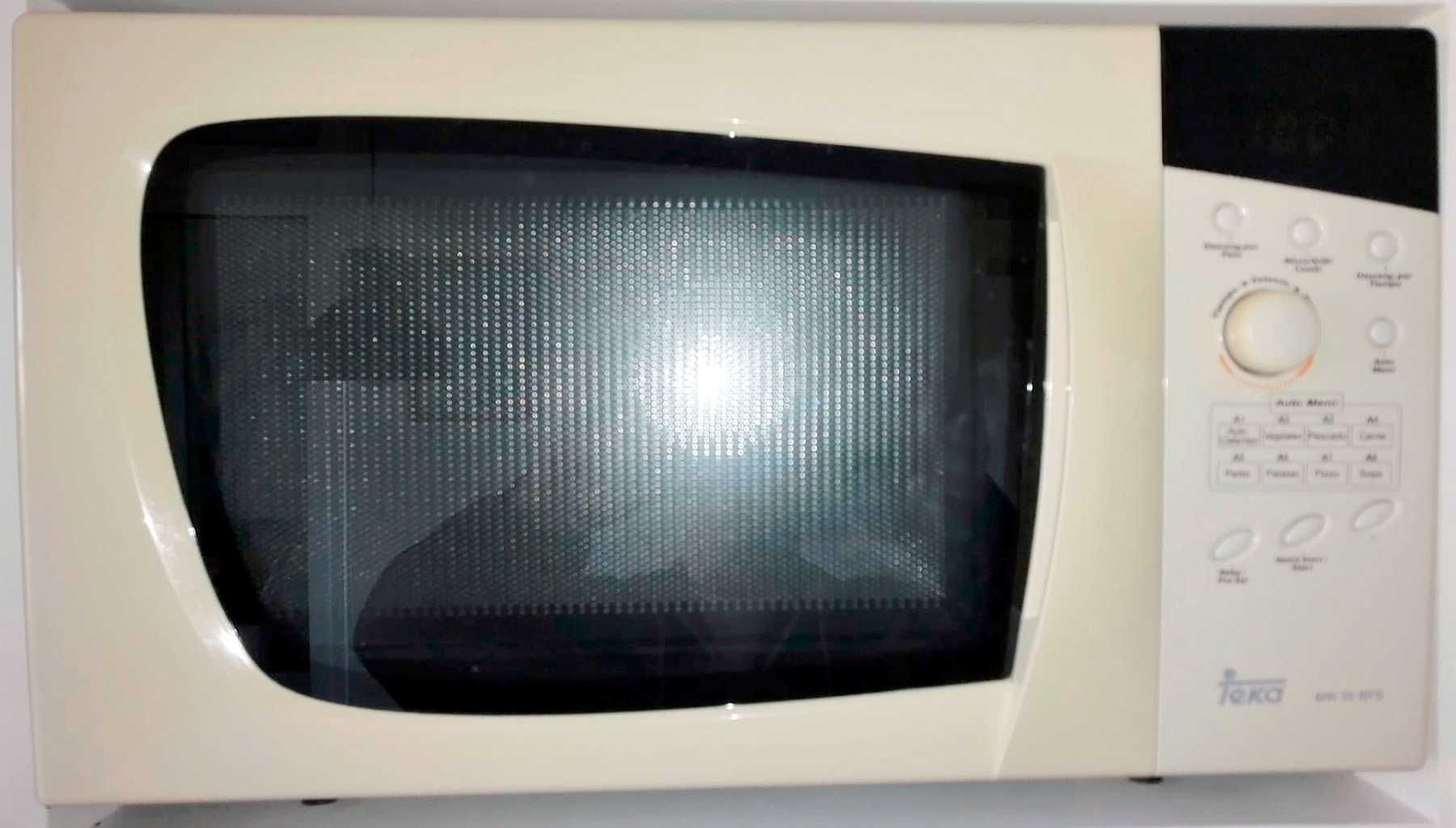 Microondas Teka com Grill (c/ novo)