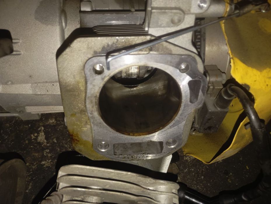 Продам генератор под ремонт