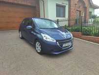 peugeot 208 garażowany dwa komplety opon po serwisie
