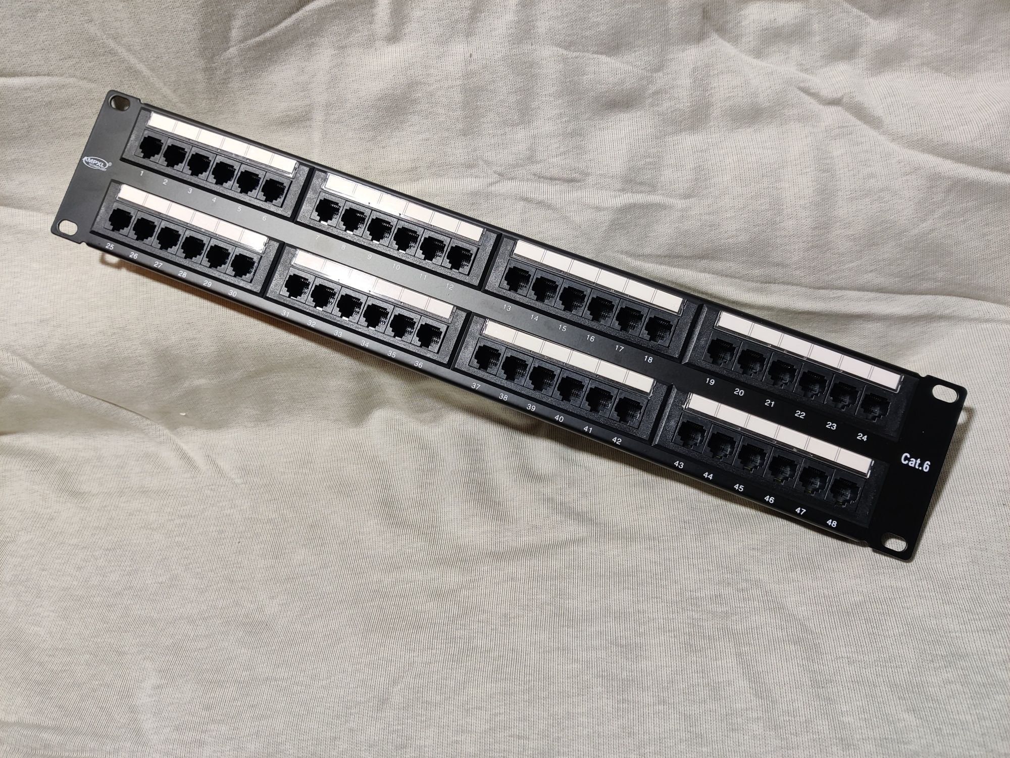 AMPXL UTP CAT6 48 port Patch panel