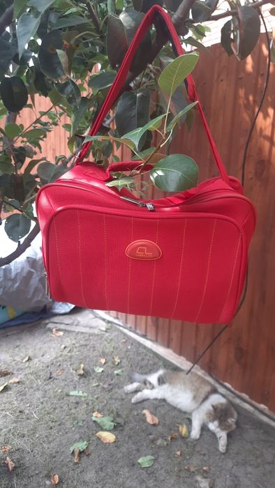 Продам круту сумку чемодан