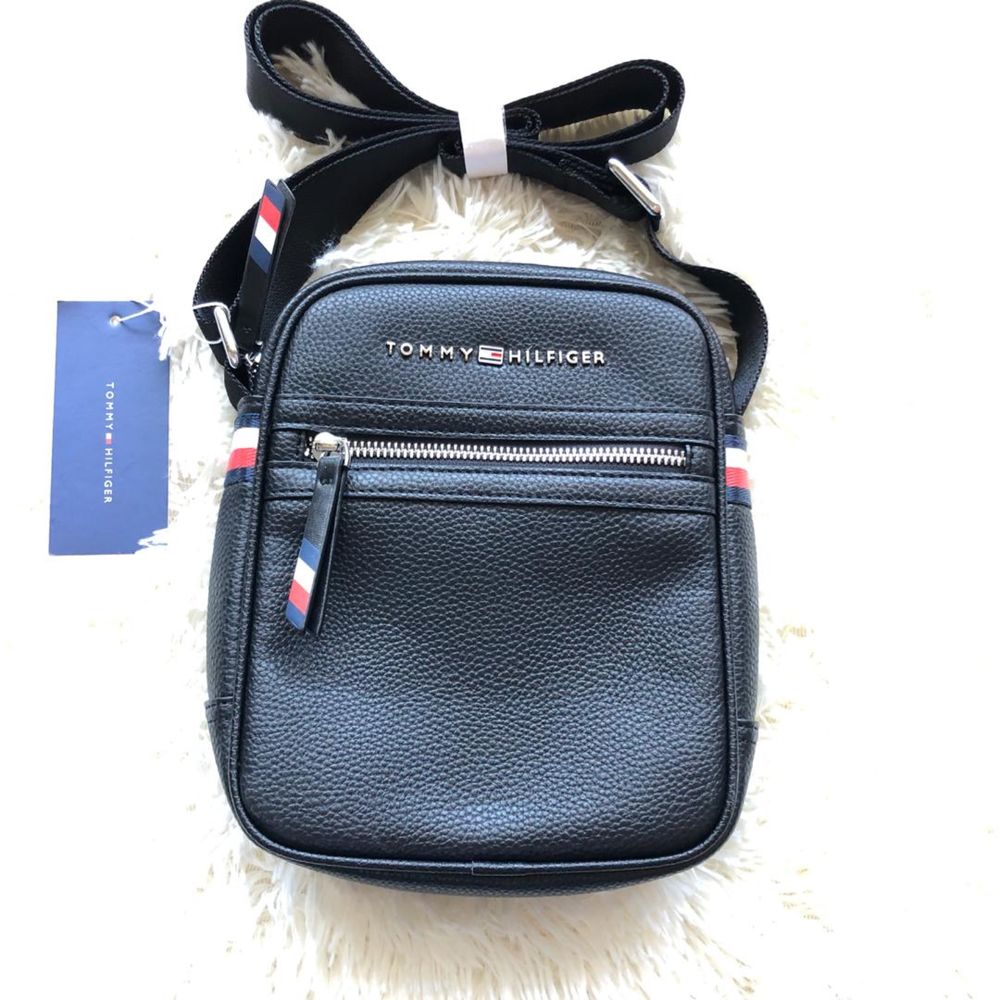 Saszetka Tommy Hilfiger / Nowa