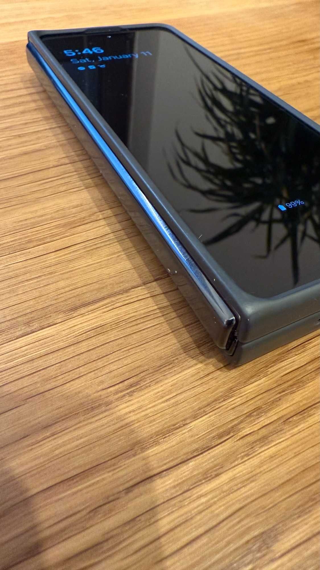 Samsung Galaxy Z Fold 5 + ETUI + RYSIK + SAMSUNG CARE+