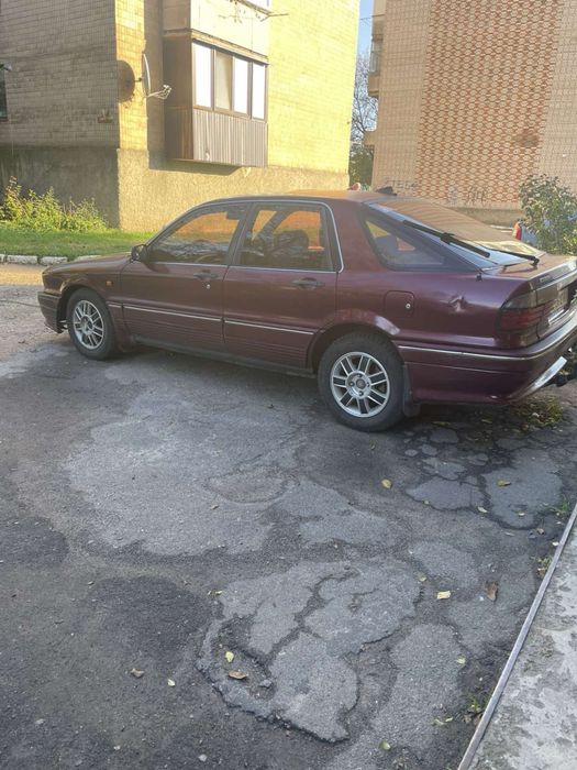 Мітсубіші галант в доброму стані