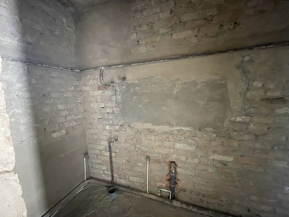 Частина будинку з ділянкою 6,5 соток