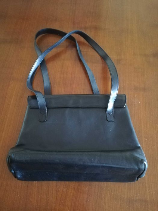 Carteira em Pele Genuína