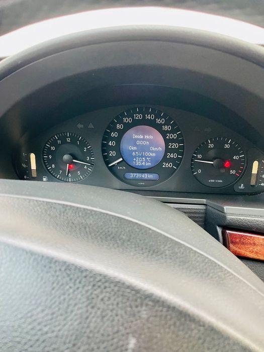 Mercedes-Benz E 220 CDi Elegance