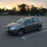 Любимый ухоженный автомобиль Golf 5 1.6 mpi bse