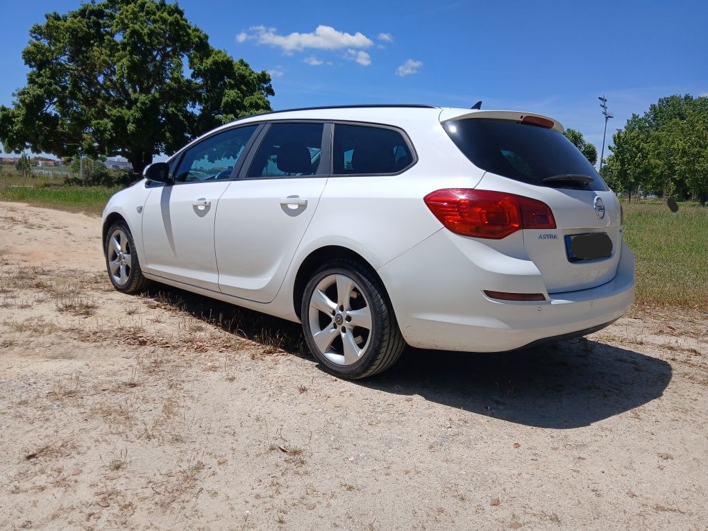 Opel Astra 1.7 ST CDTi Troco/Retoma