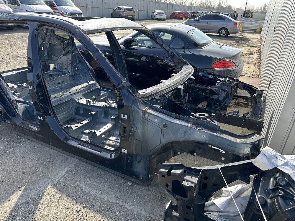 Продам кузов по запчастям BMW X3 G01