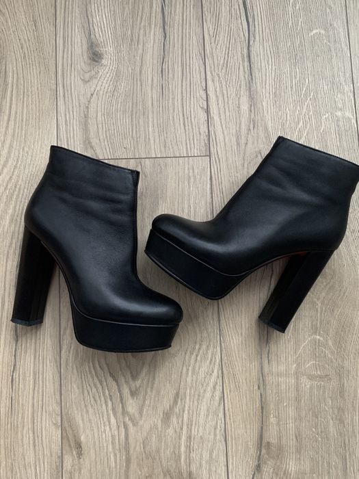 ESTRO черевики шкіряні