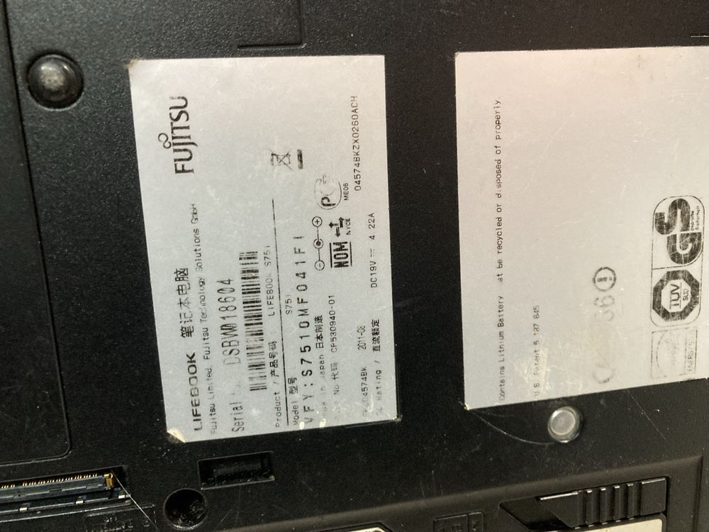 Ноутбук Fujitsu 4 ОЗУ