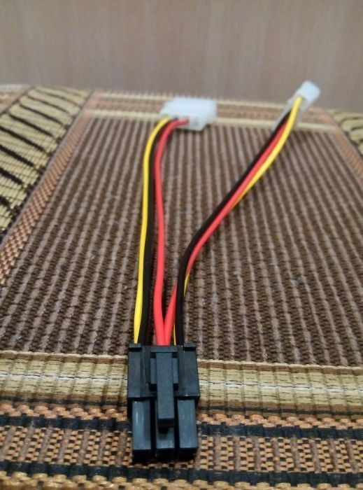 Переходник для видеокарт 2x molex to 6 pin pci-ex