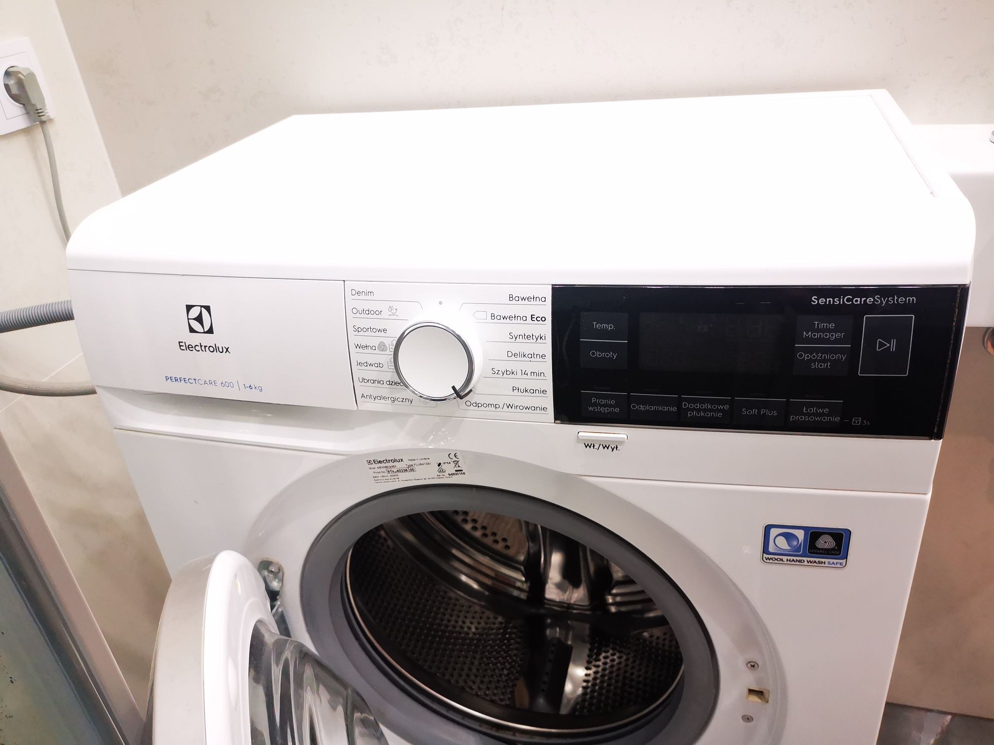 Pralka Elektrolux Slim Perfect Care Stan jak nowy