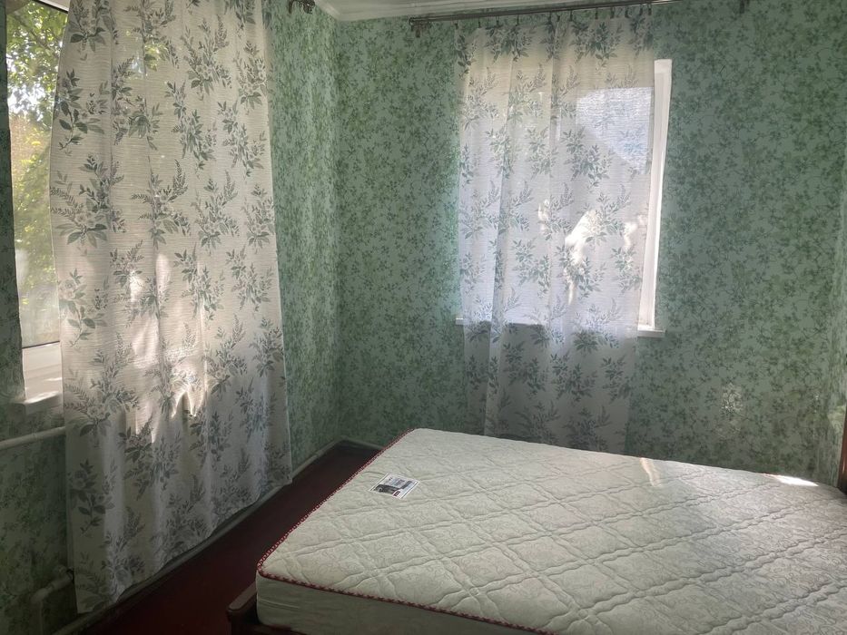 Продам дом в селе  Казначеевка