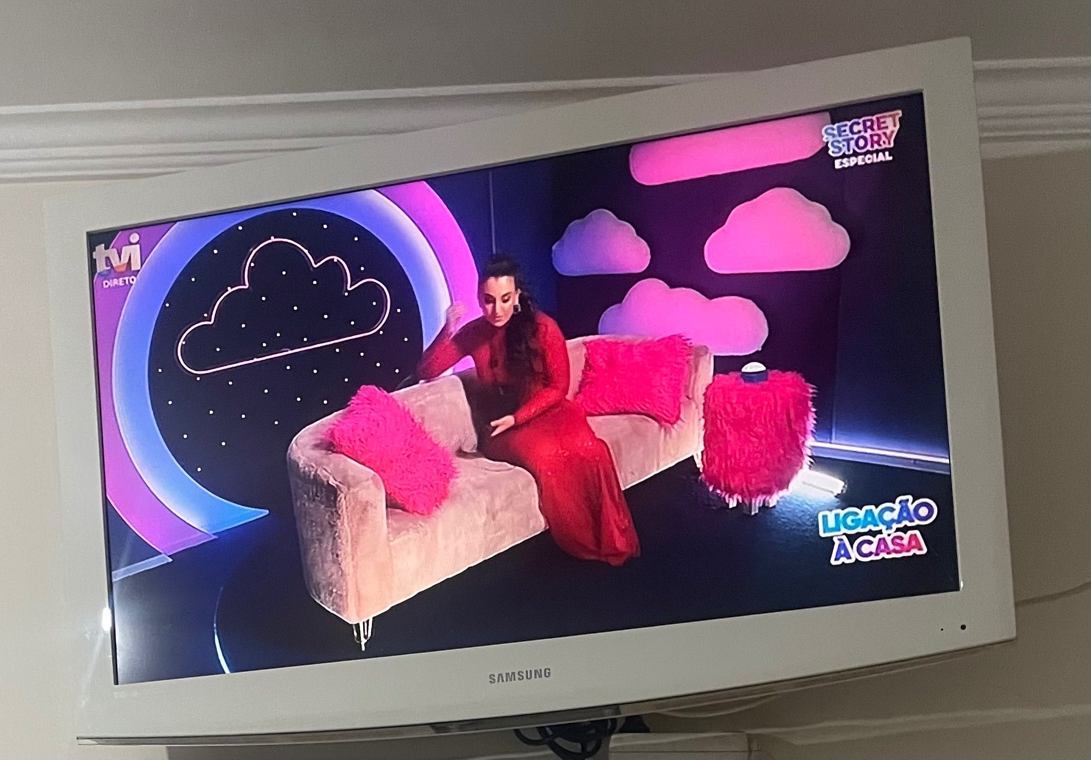Televisão branca