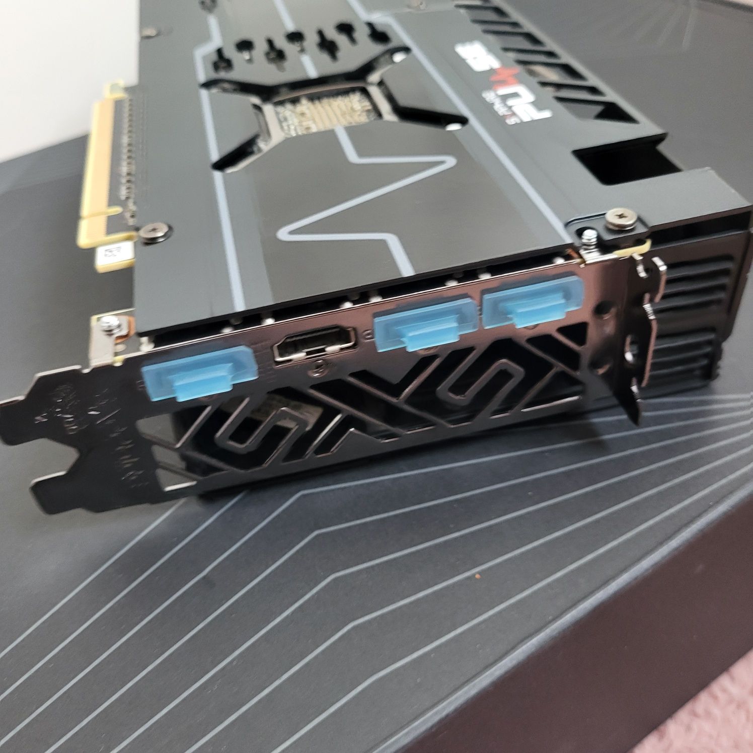 Sapphire RX5700 8GB karta graficzna doskonały stan