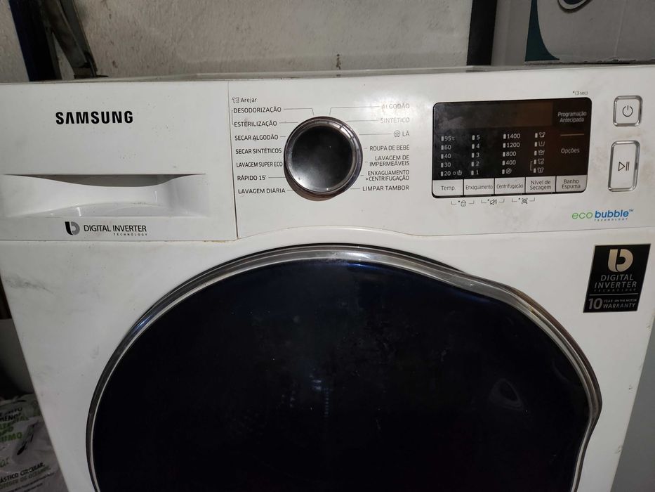 Oportunidade! Máquina Samsung Digital Inverter de lavar e secar roupa.