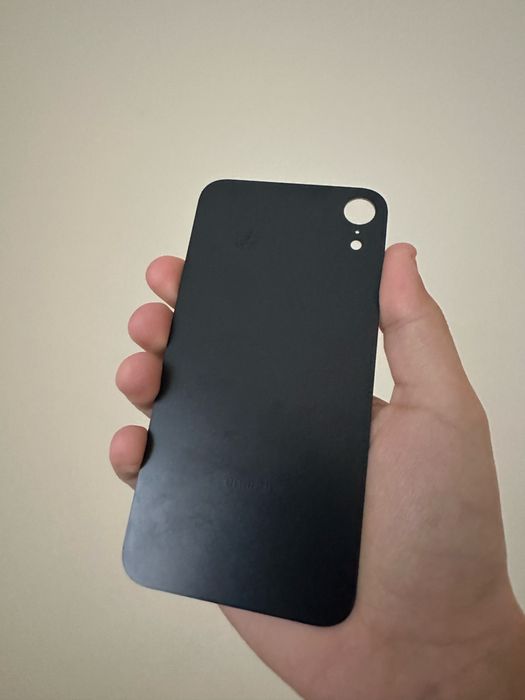 Продам задню кришку iPhone Xr Black
