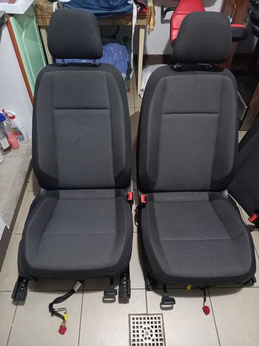 Fotele kanapa Passat b8 2018, 126tys przebiegu, sedan, grzane