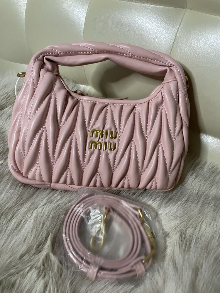 Miu Miu новая сумка оригинал