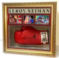 Rękawica z autografem LeRoy Neiman w oprawie !