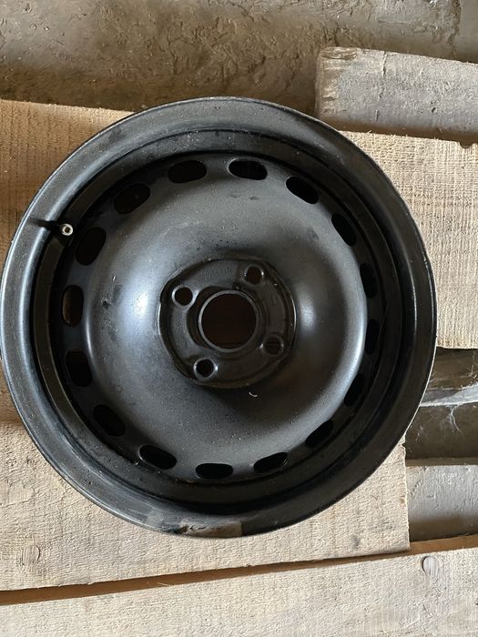 Диски Audi  R15