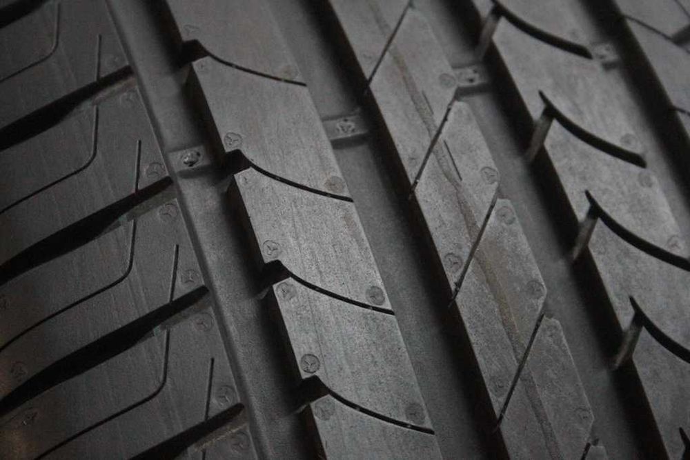 225/55/16 Goodyear EfficientGrip 225/55 R16 jak nowa