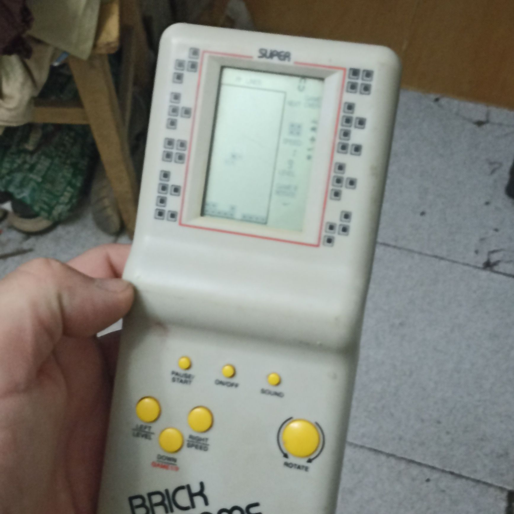 Consola Brick Game 2 em 1 bem funcional e bom som