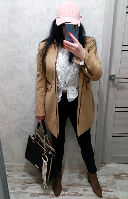 Пальто жіноче Stradivarius M