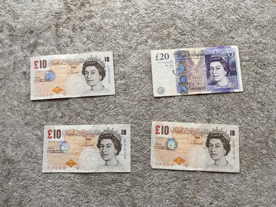 Шотландські фунти стерлінги (лот 17 шт або окремо)