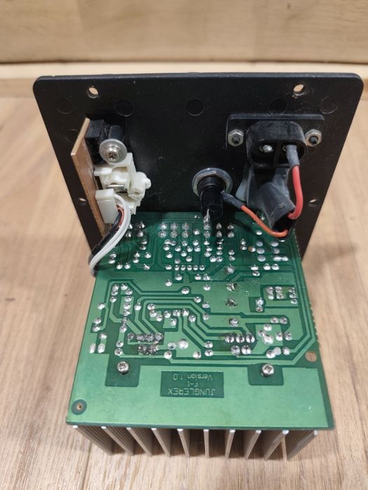 Плата підсилювача від колонок Gemix BF-11 2x18W