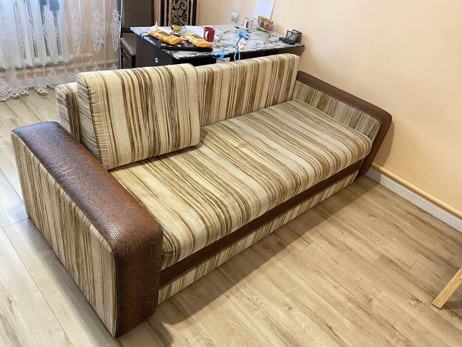Ліжко двохспальне (диван)