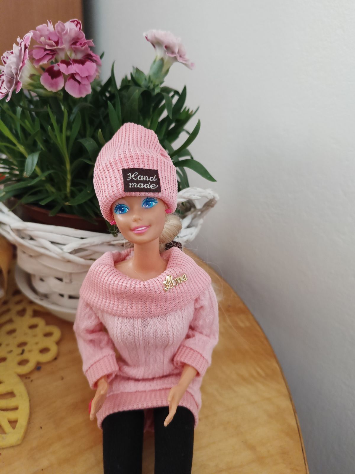 Nowy różowy sweterek dla lalki barbie zestaw 4 częściowy