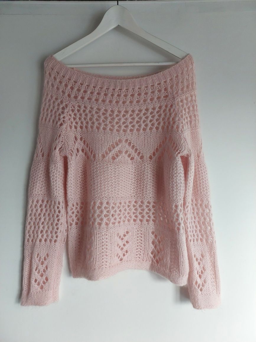 Różowy sweter r M/L