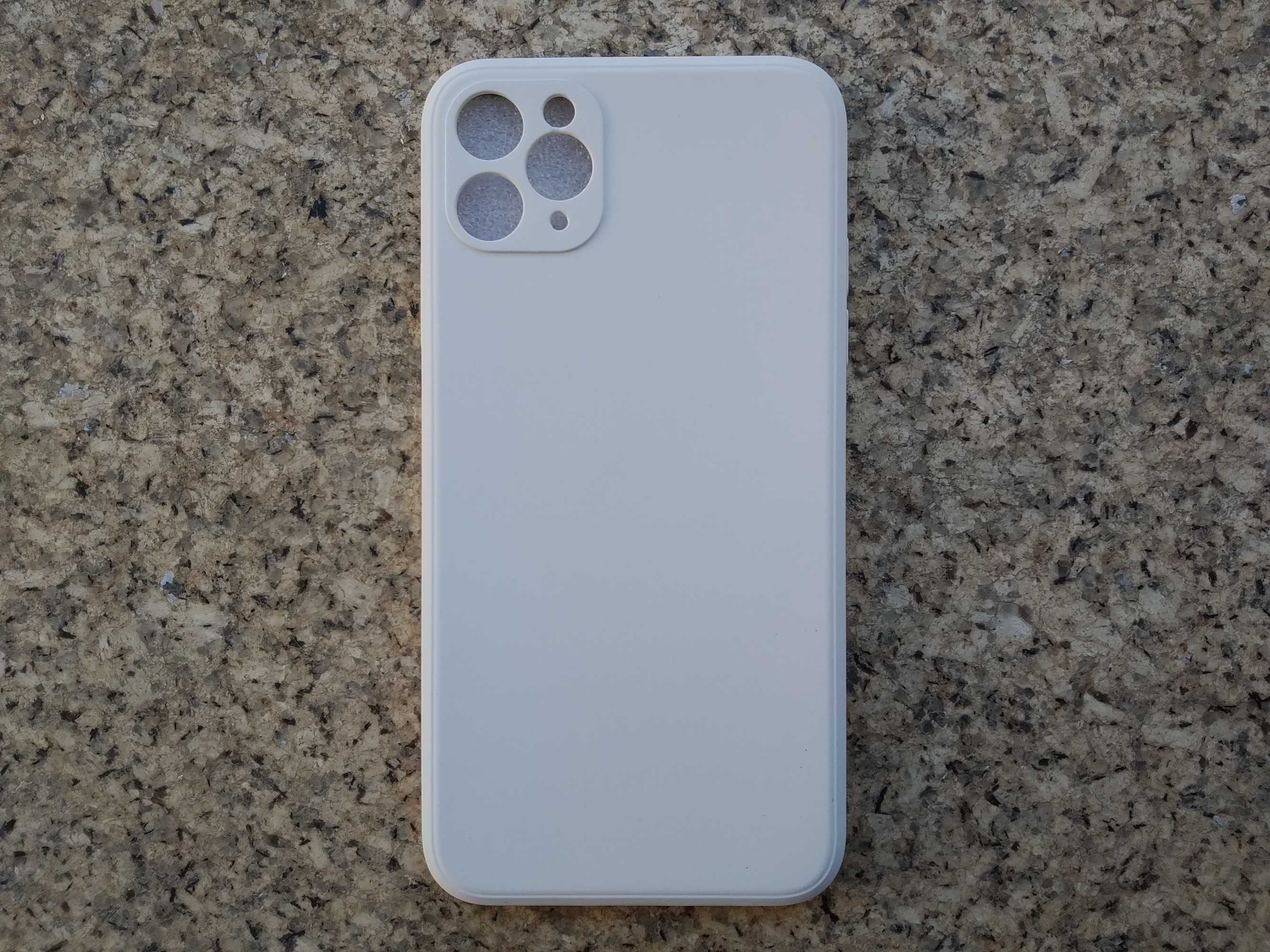 (NOVO, PORTES GRÁTIS) Capa iPhone 11 de 2019 (6,5') em Silicone Branco