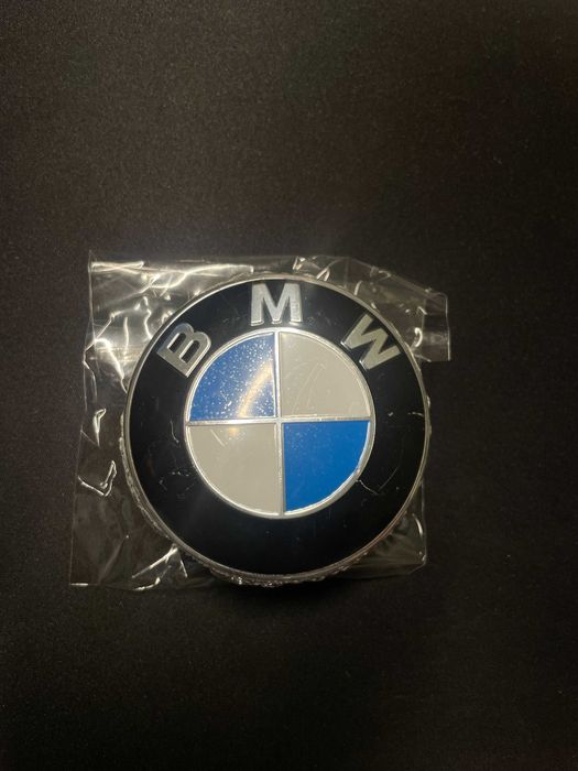 Emblemas para centros de rodas BMW e Mercedes Benz