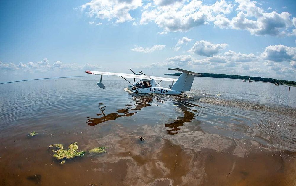 Aeroprakt A-24 амфибия