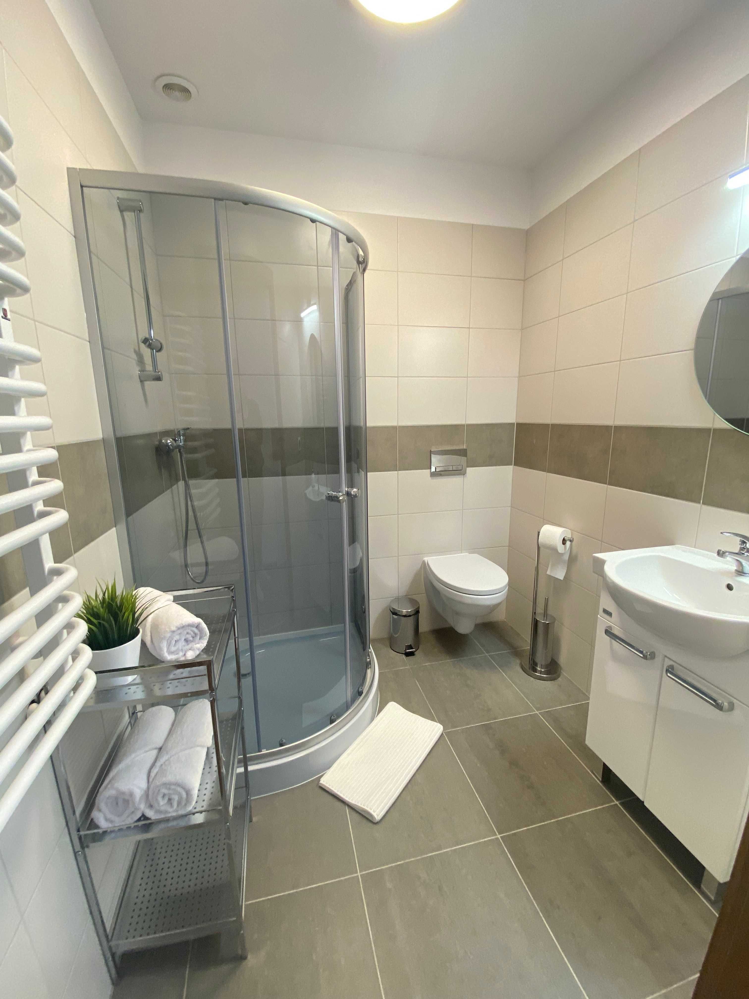 Apartamenty Ustka Wschodnia, Blisko Morza i Dworca, Bezpłatny Parking,