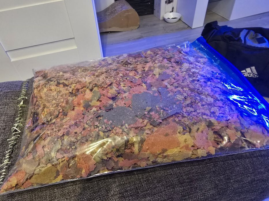 Pokarm dla ryb płatki