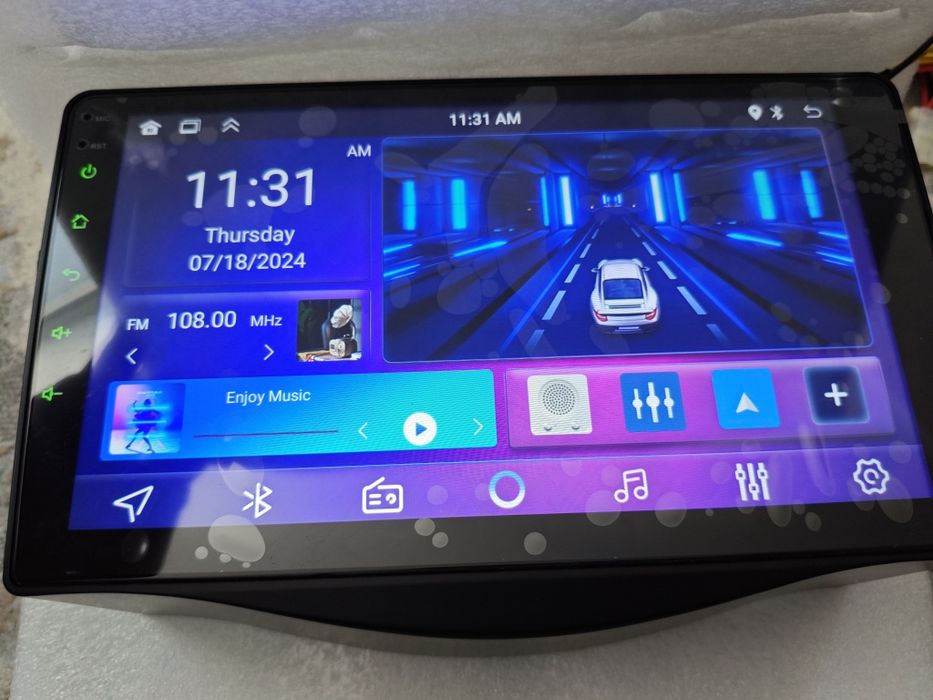 Toyota Corolla, Avensis, Camry, Rav4 Android магнітола 8/128 Carplay