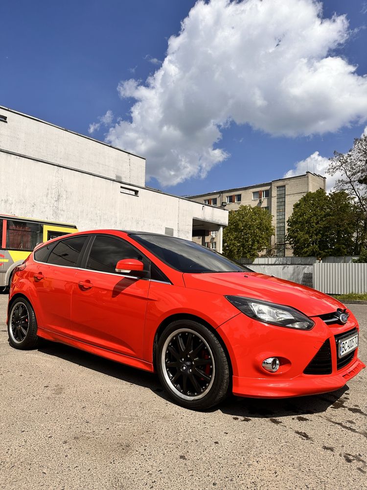 Терміново продам Ford Focus 3 1.0 ecoboost