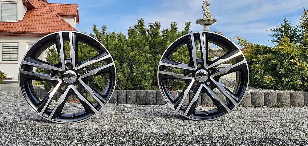 Felgi Bk424 do Renault Trafic Vivaro 17/5x118 Bus