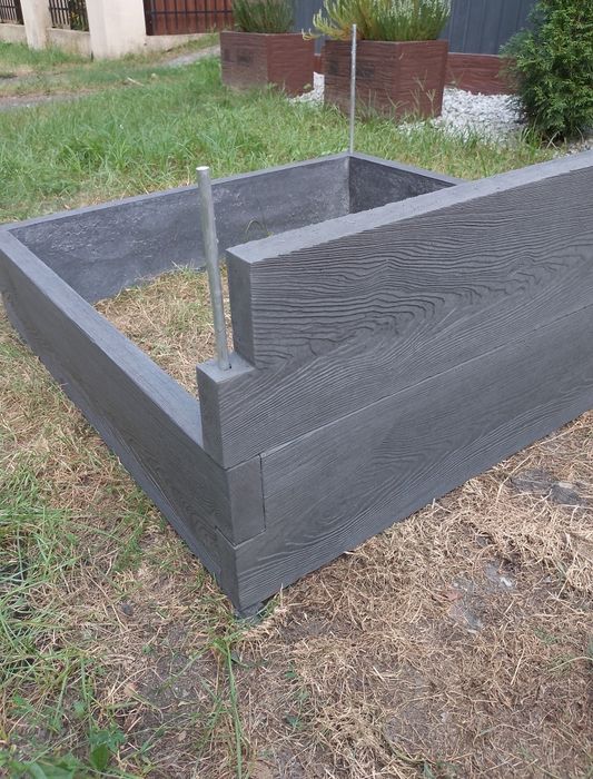 Warzywniak betonowy, donice