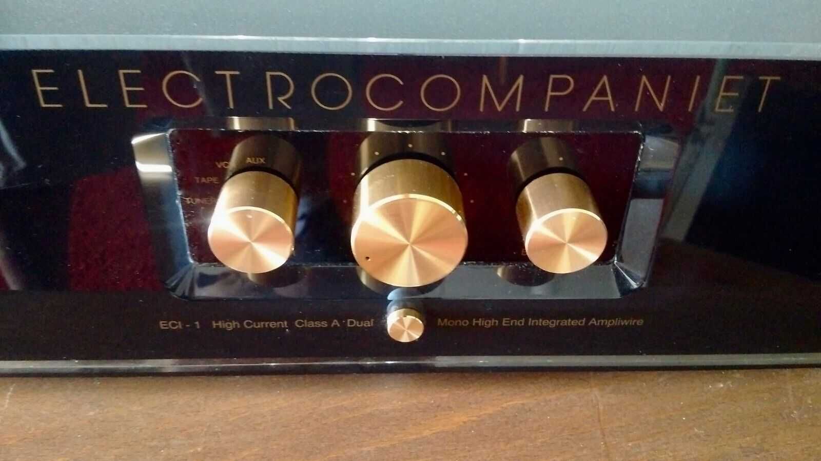 Electrocompaniet ECI 1 Dual Mono A Class Amplifier