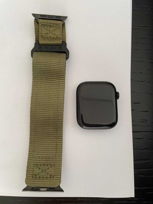 Apple Watch series 7 45mm Nike edition + LTE