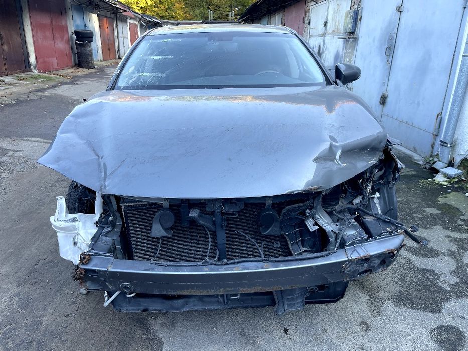 Лексус ес 350 газ бензин 16 року