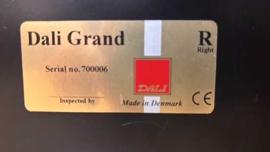 Kolumny Dali Grand