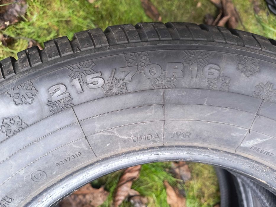 Dunlop Sp Winter Sport 4D 215/70R16 100T